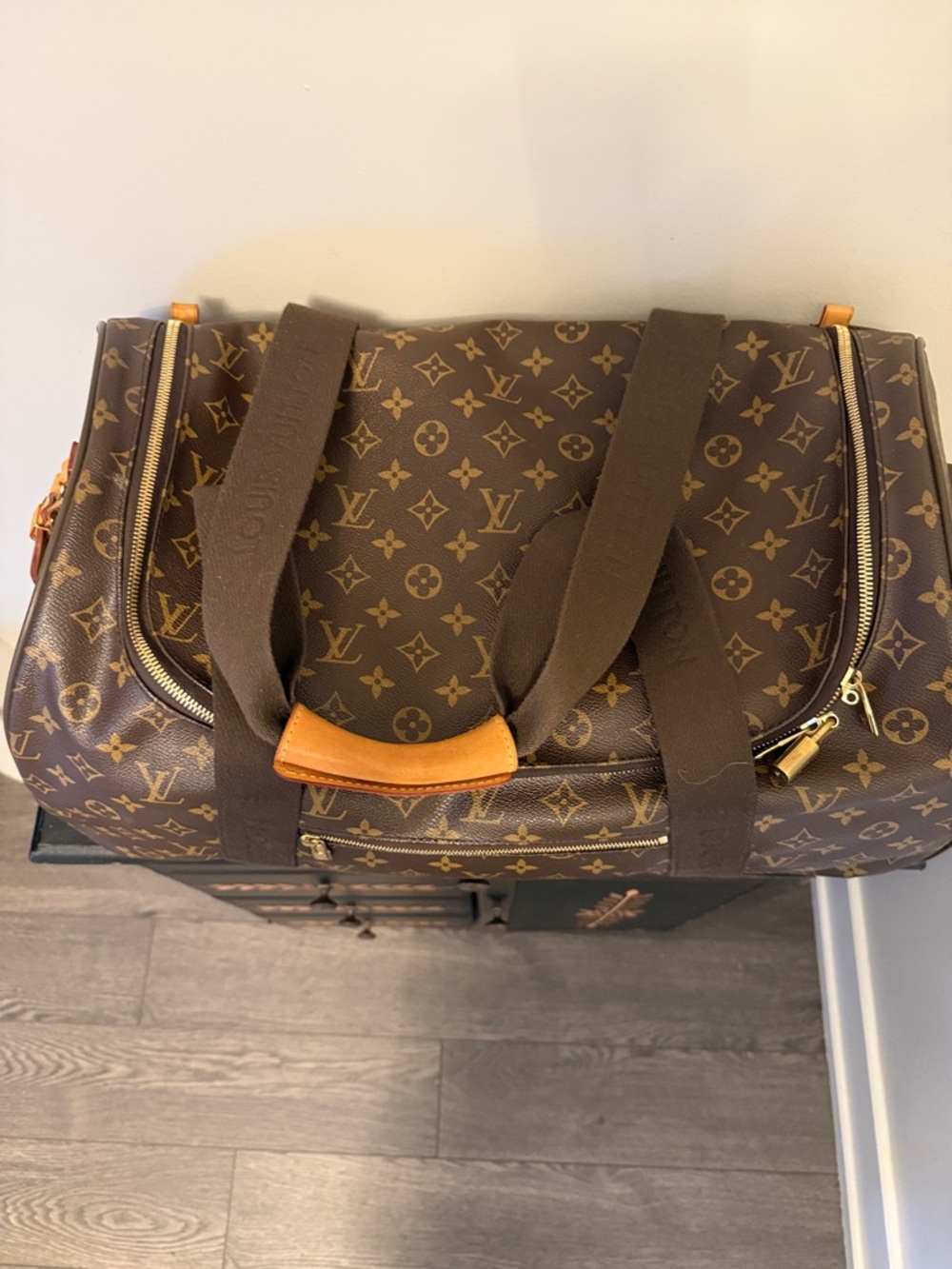 Louis Vuitton Monogram Canvas Carry All Travel Duffel in Brown & Tan - Picture 2 of 10